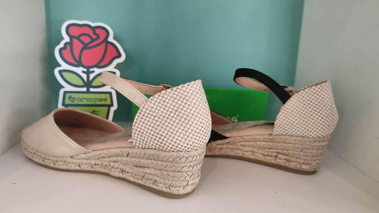 AMAR PIES 26481