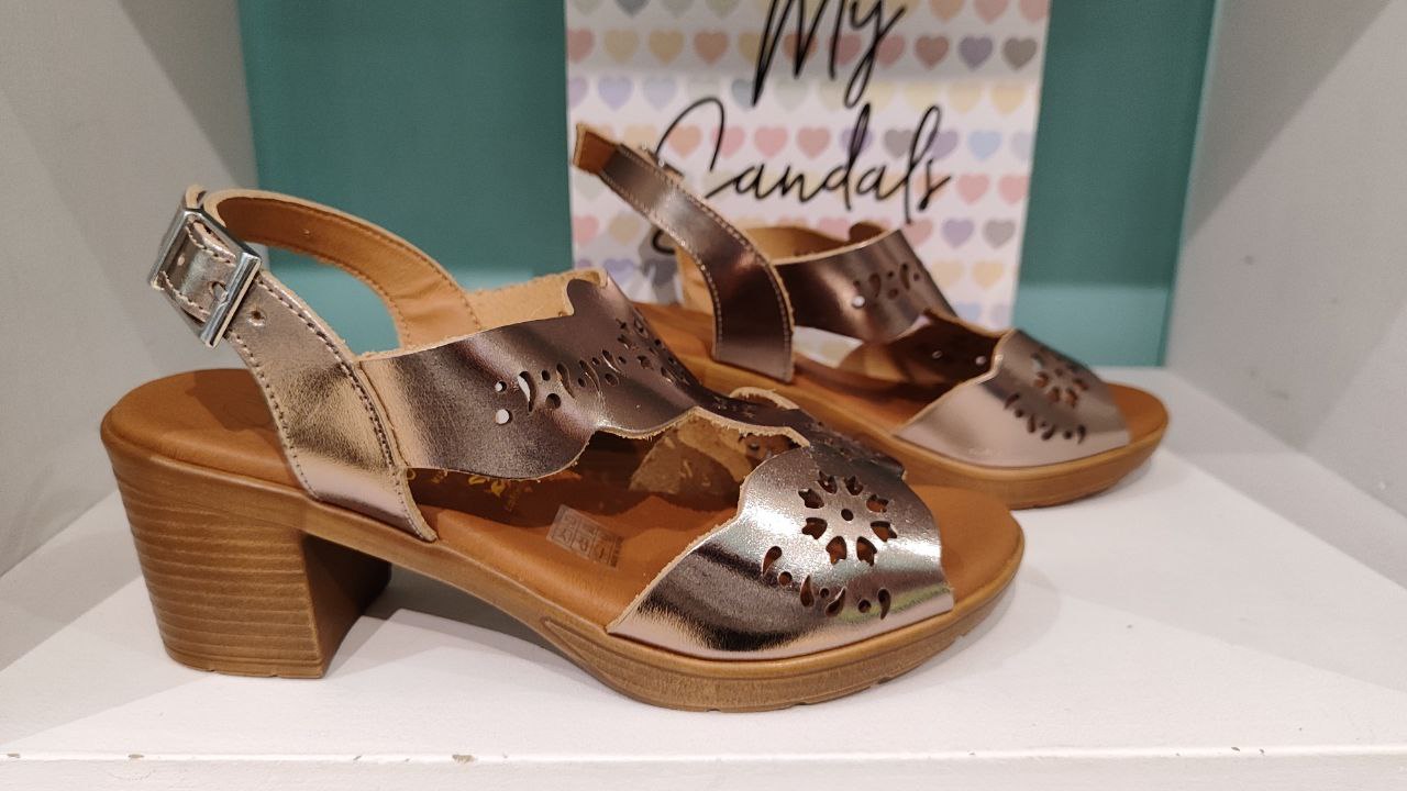 OH MY SANDALS 5496